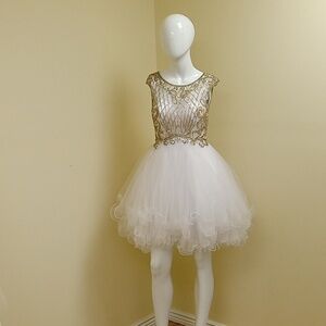 Let's size x-small homecoming dress